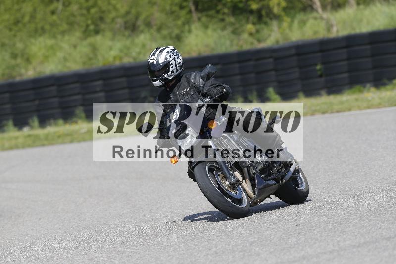 /Archiv-2025/09 22.04.2025 Cornu Master School ADR/gruen-vert/13